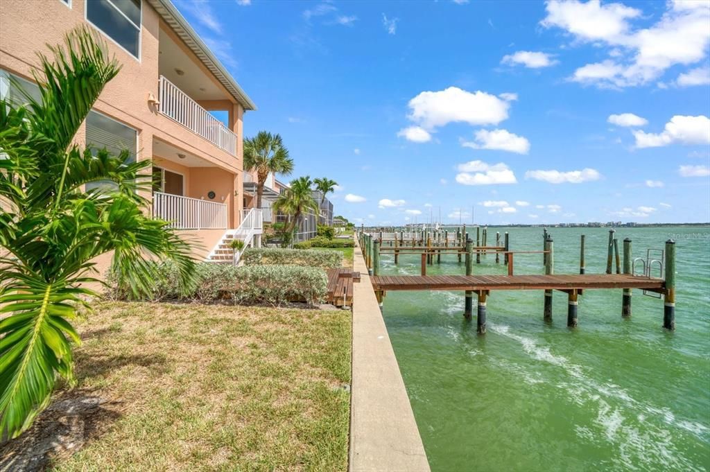 Recently Sold: $995,000 (4 beds, 3 baths, 2911 Square Feet)
