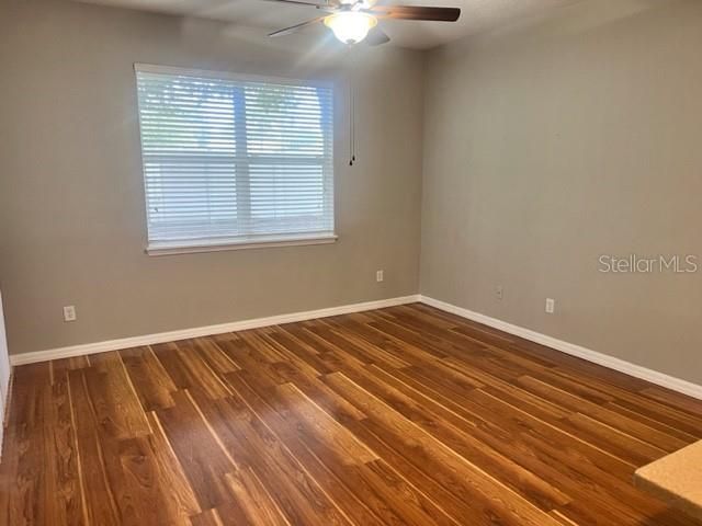 Recently Rented: $1,900 (3 beds, 2 baths, 1668 Square Feet)