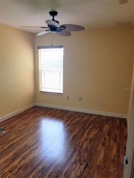 For Rent: $2,300 (3 beds, 2 baths, 1434 Square Feet)