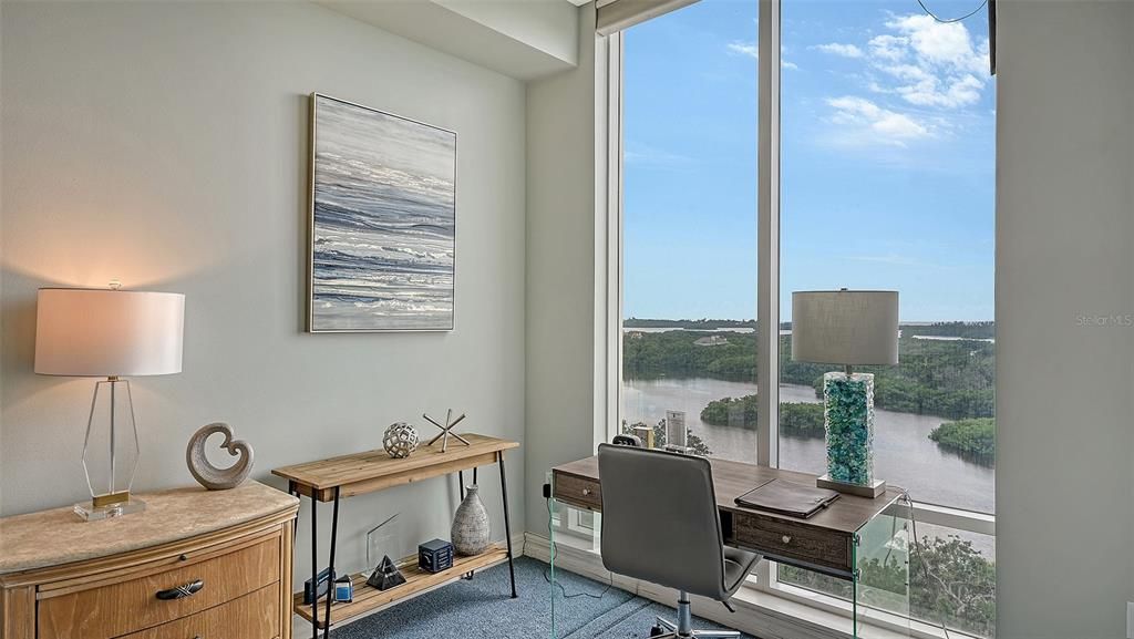 Active With Contract: $1,549,000 (3 beds, 3 baths, 2594 Square Feet)