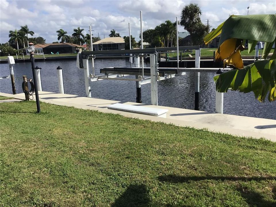 Recently Sold: $649,000 (3 beds, 3 baths, 1829 Square Feet)