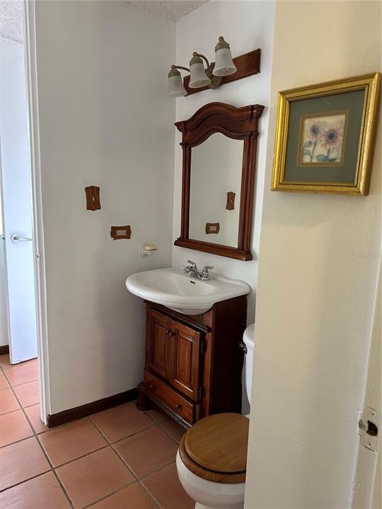 Vendido Recientemente: $190,000 (3 camas, 2 baños, 1134 Pies cuadrados)