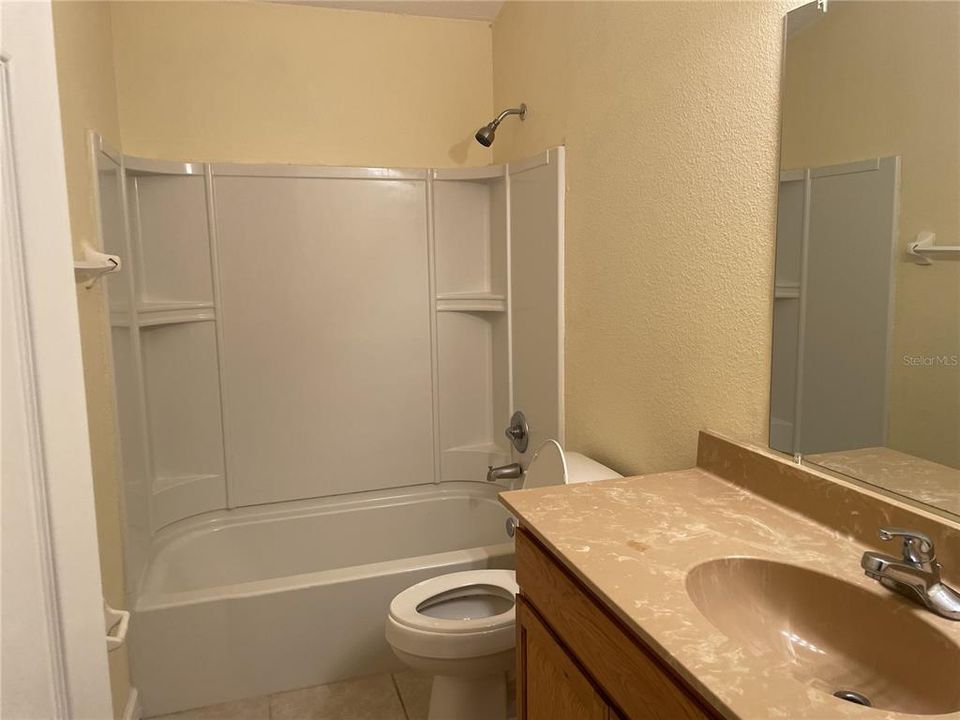 最近租的: $1,850 (3 贝兹, 2 浴室, 1296 平方英尺)