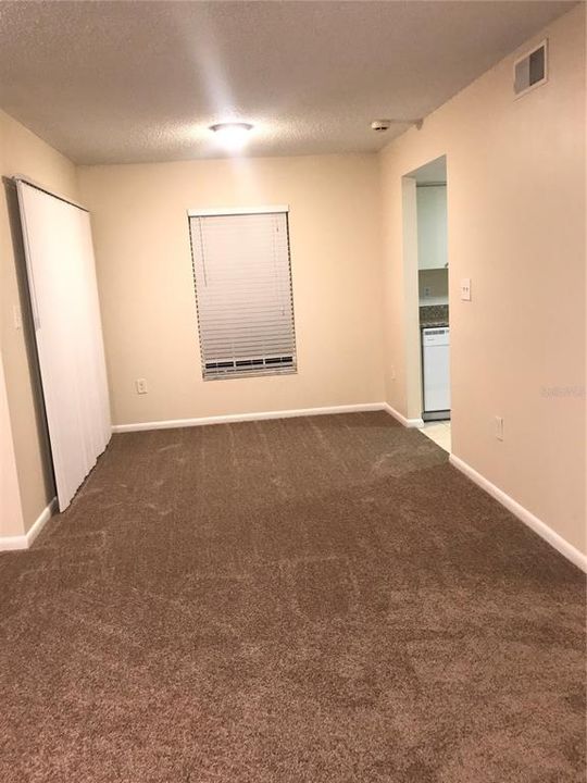 Recently Rented: $1,650 (2 beds, 2 baths, 1115 Square Feet)