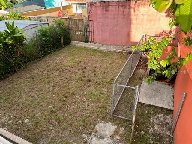 Vendido Recientemente: $122,500 (3 camas, 2 baños, 954 Pies cuadrados)