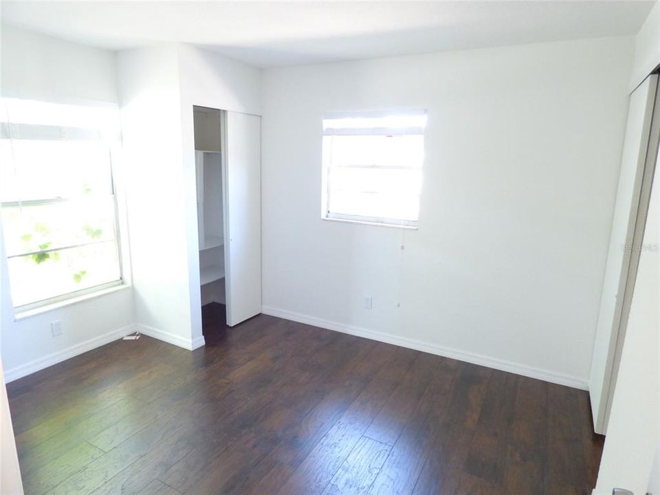 Recently Rented: $1,500 (2 beds, 1 baths, 742 Square Feet)