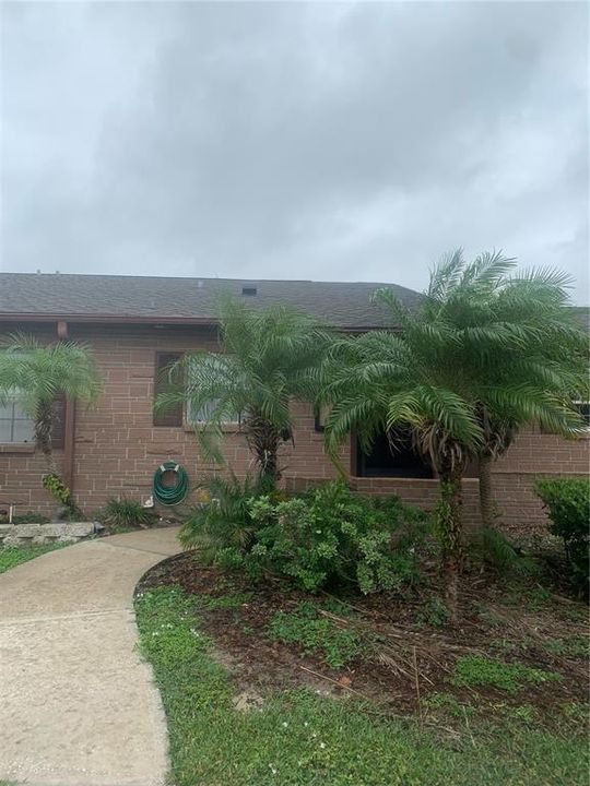 Recently Sold: $155,000 (2 beds, 1 baths, 794 Square Feet)