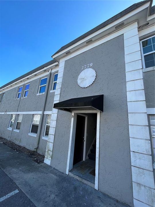 Recently Sold: $104,900 (2 beds, 1 baths, 992 Square Feet)