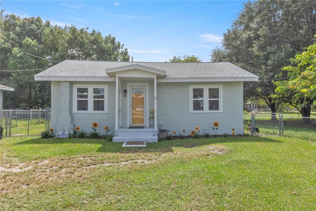 Recently Sold: $169,900 (2 beds, 1 baths, 792 Square Feet)