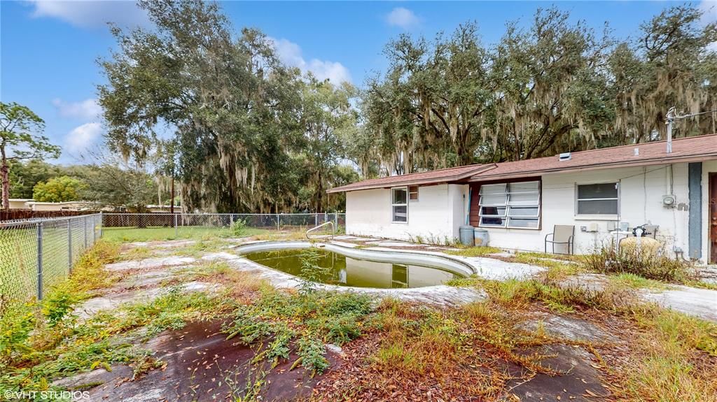 Recently Sold: $199,900 (3 beds, 1 baths, 1360 Square Feet)