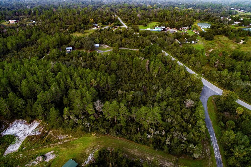 На продажу: $37,000 (1.42 acres)