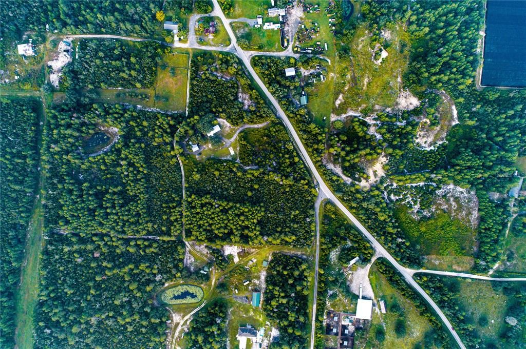 На продажу: $37,000 (1.42 acres)