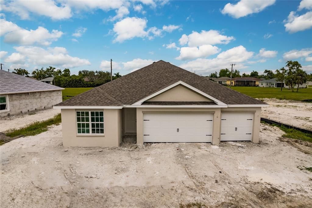 Recently Sold: $369,999 (4 beds, 3 baths, 2020 Square Feet)