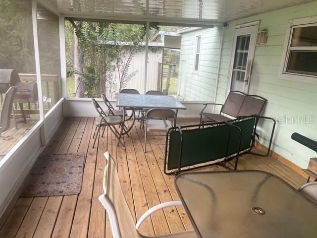 screened deck