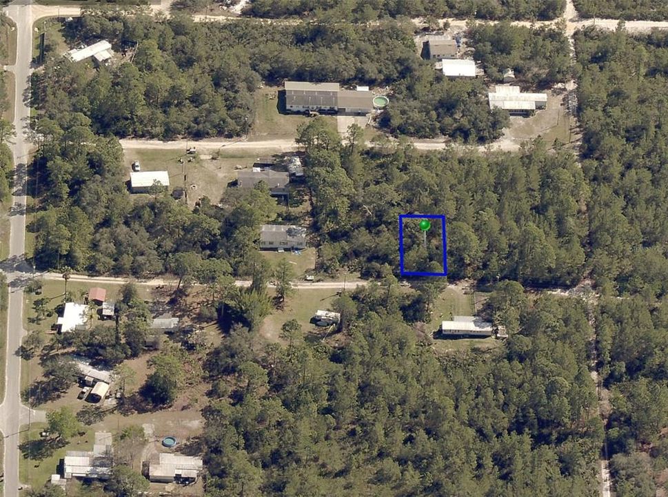 For Sale: $7,500 (0.11 acres)