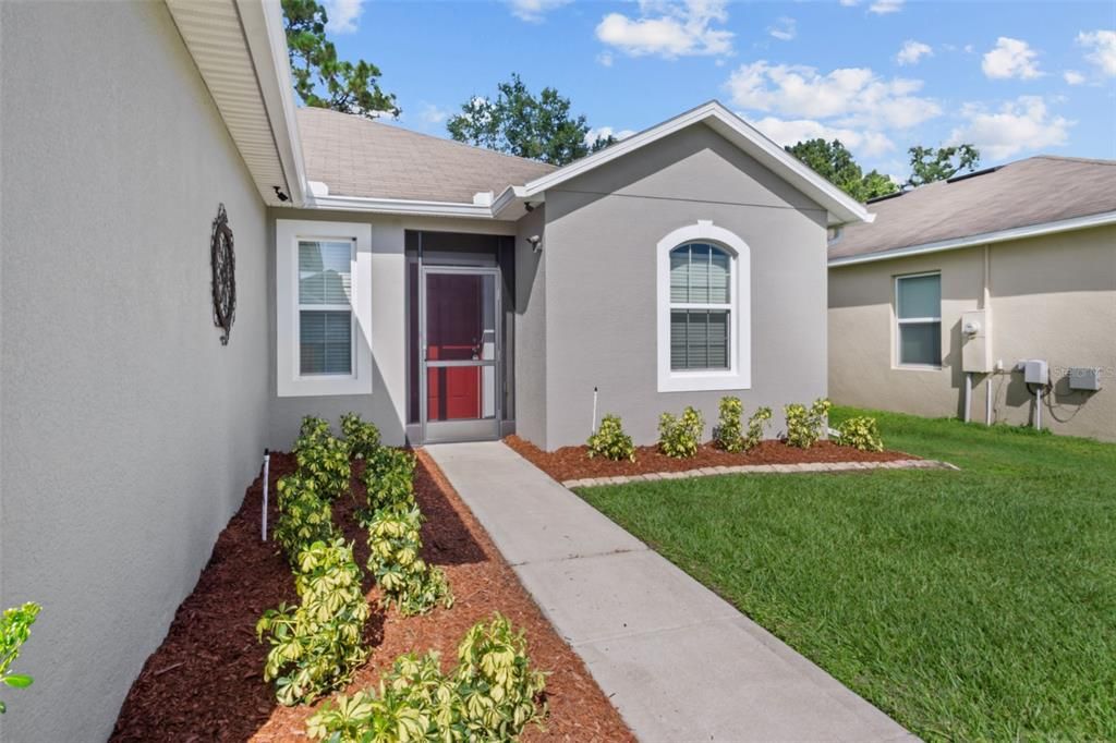 Recently Sold: $295,000 (3 beds, 2 baths, 1531 Square Feet)