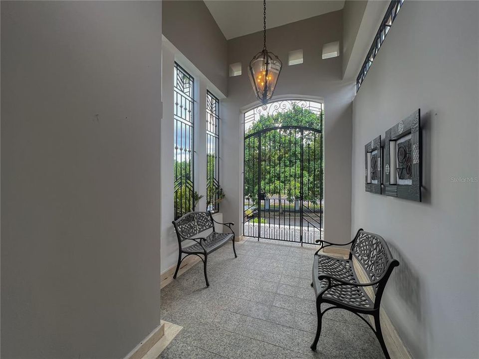 Recently Sold: $1,649,000 (3 beds, 5 baths, 3500 Square Feet)