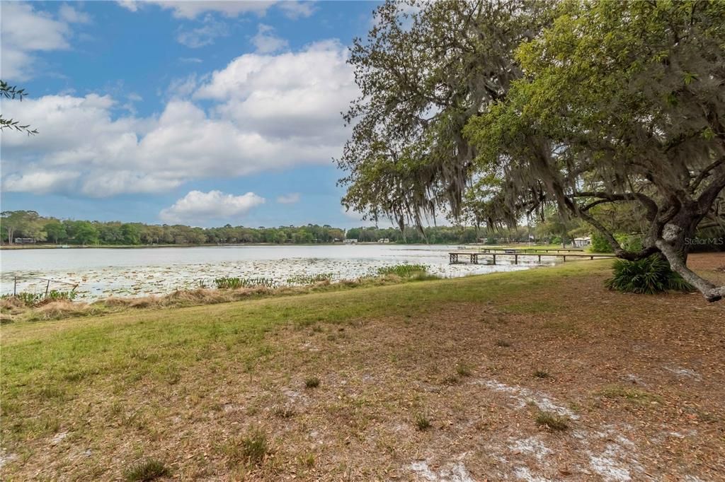 For Sale: $474,000 (2 beds, 2 baths, 1272 Square Feet)