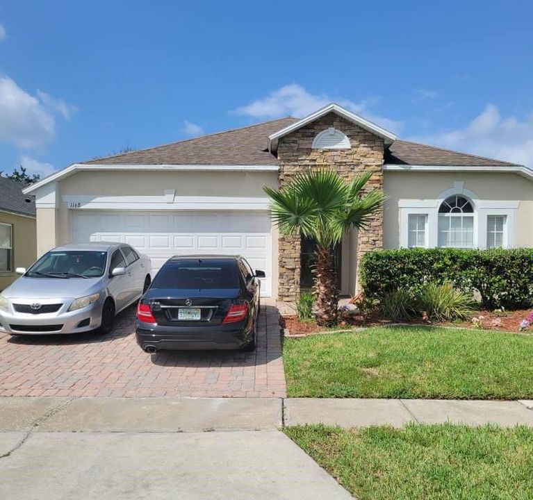 Recently Sold: $448,000 (4 beds, 2 baths, 2052 Square Feet)