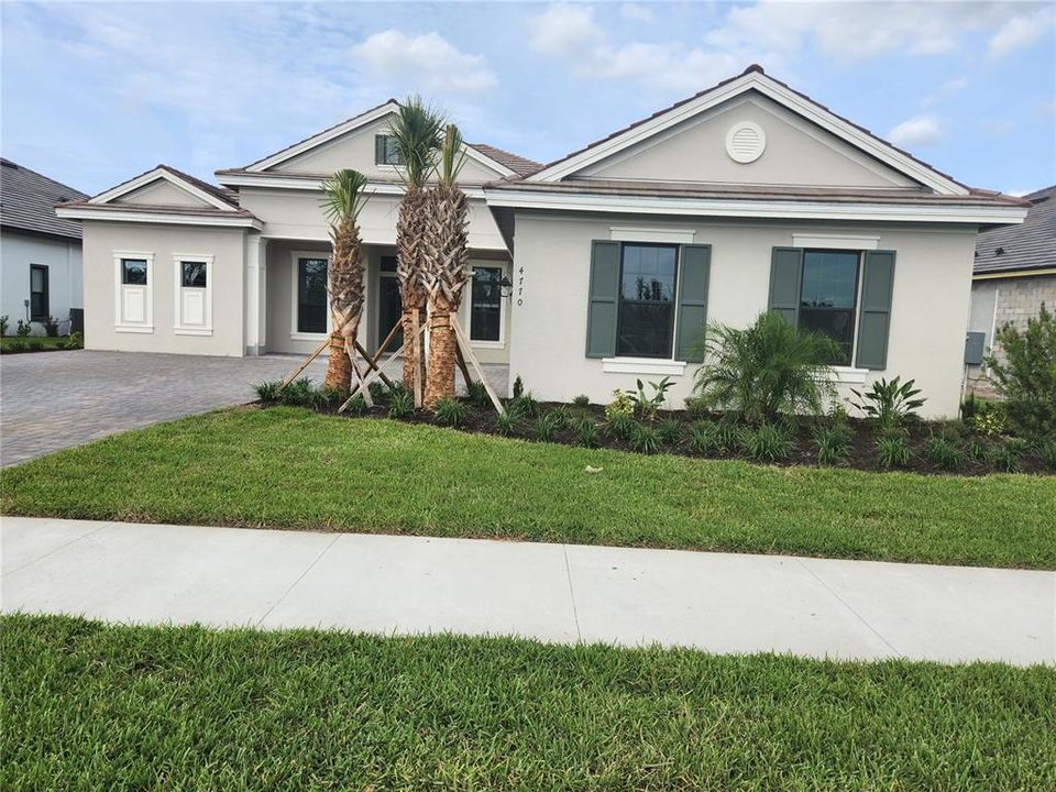 Recently Sold: $966,400 (3 beds, 3 baths, 3302 Square Feet)