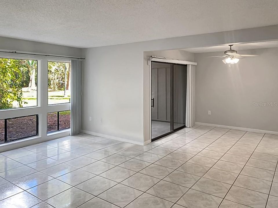 Active With Contract: $199,900 (3 beds, 2 baths, 1146 Square Feet)