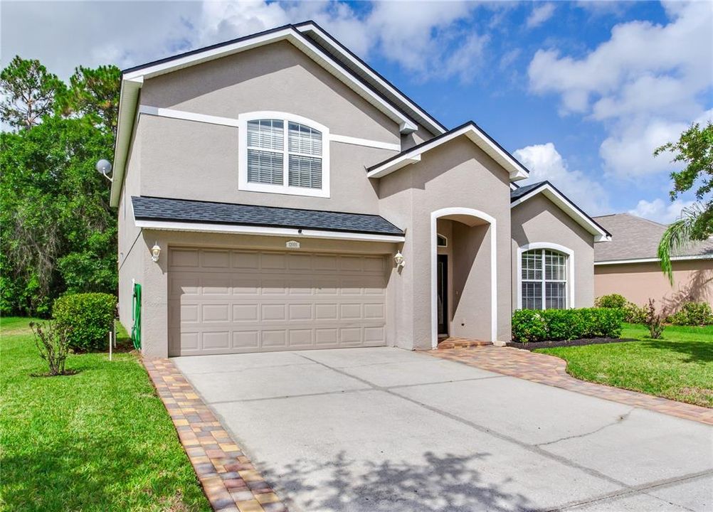 Active With Contract: $359,900 (4 beds, 2 baths, 2283 Square Feet)