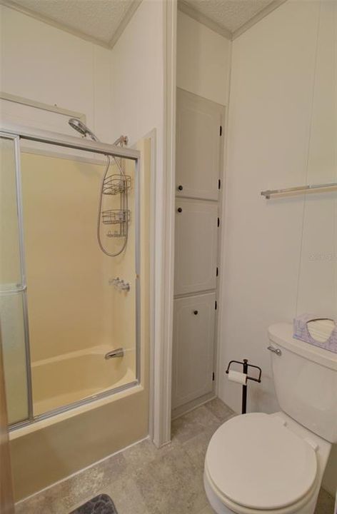 Active With Contract: $89,000 (2 beds, 2 baths, 783 Square Feet)