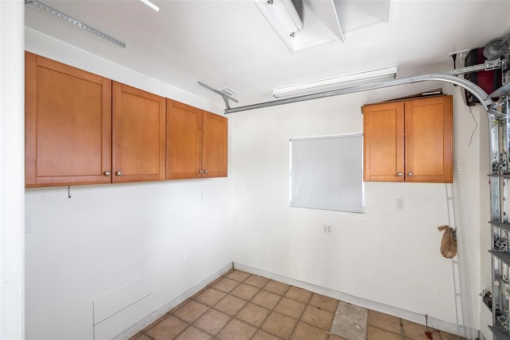 Active With Contract: $750,000 (4 beds, 3 baths, 2797 Square Feet)