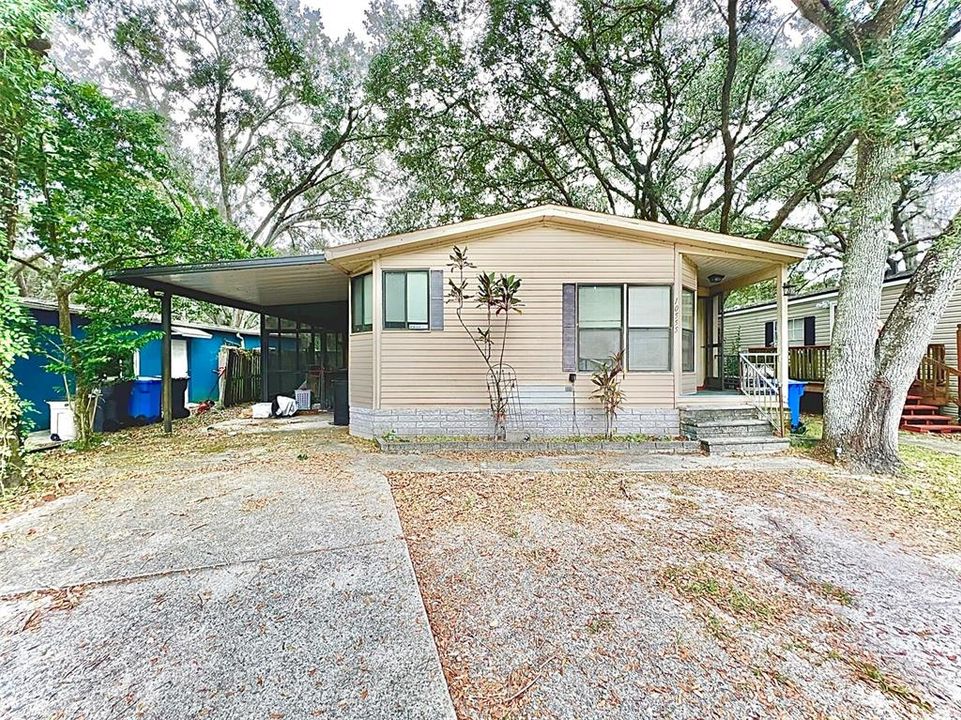 Recently Sold: $69,000 (2 beds, 2 baths, 1402 Square Feet)
