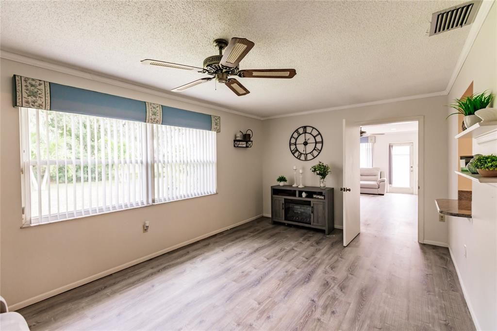 Recently Sold: $324,900 (2 beds, 2 baths, 1532 Square Feet)