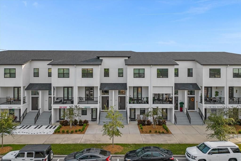 最近售出: $26,400 (0 贝兹, 0 浴室, 800 平方英尺)