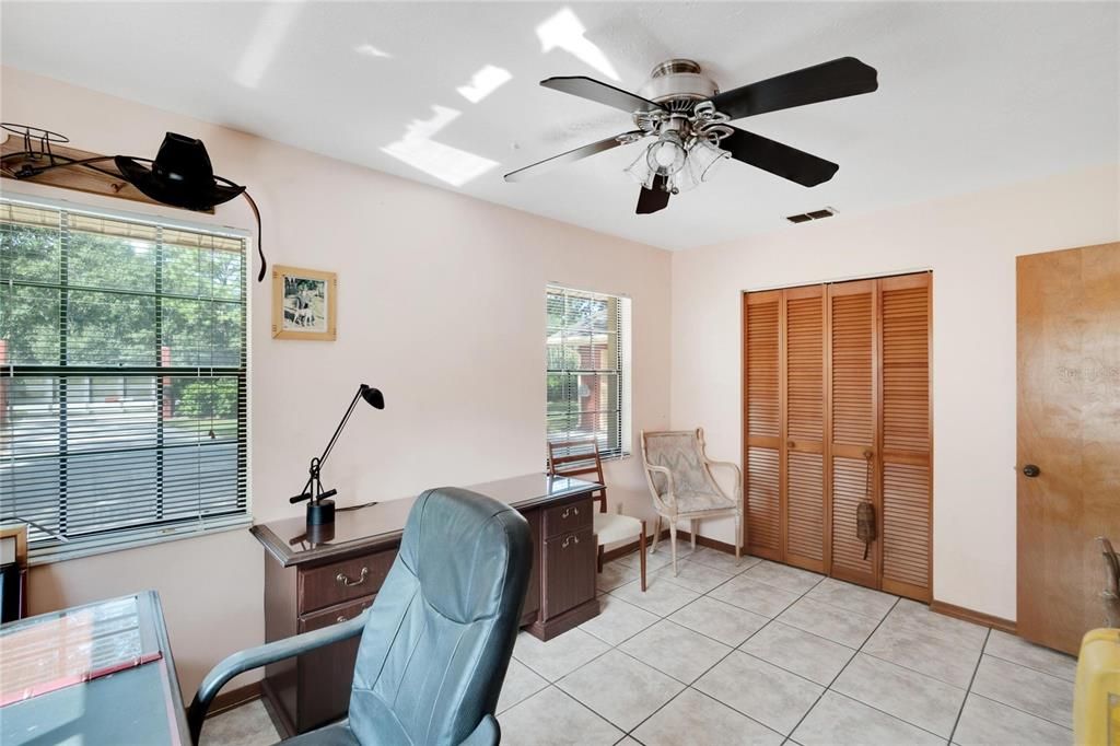 Active With Contract: $635,000 (3 beds, 2 baths, 1689 Square Feet)