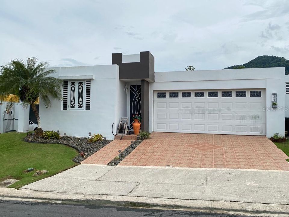 Vendido Recientemente: $210,000 (3 camas, 2 baños, 1151 Pies cuadrados)