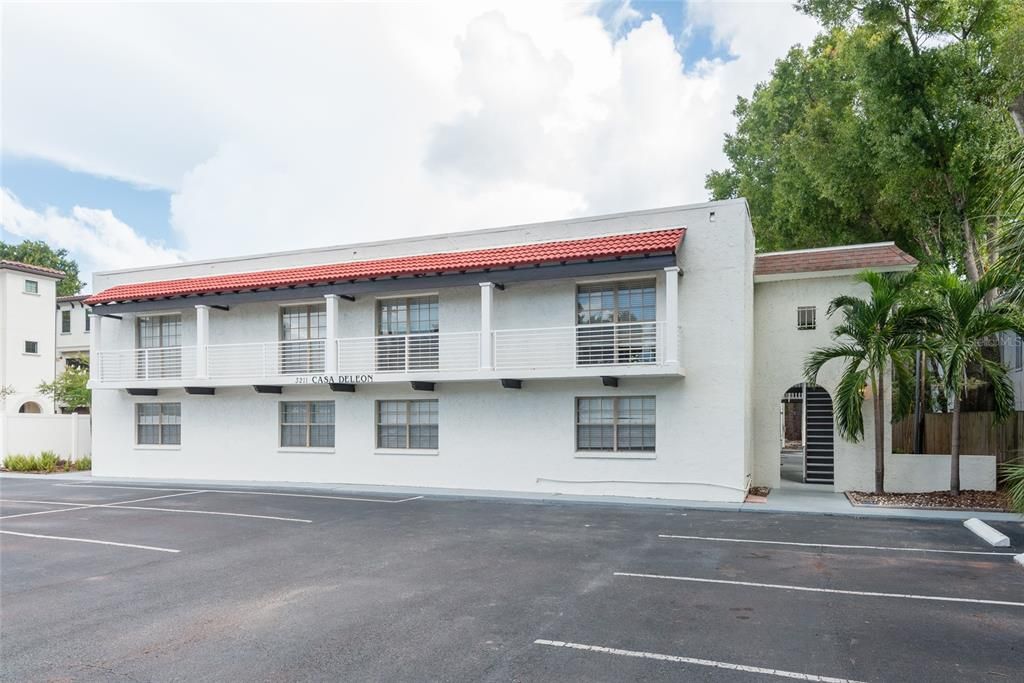 Recently Rented: $1,200 (1 beds, 1 baths, 400 Square Feet)