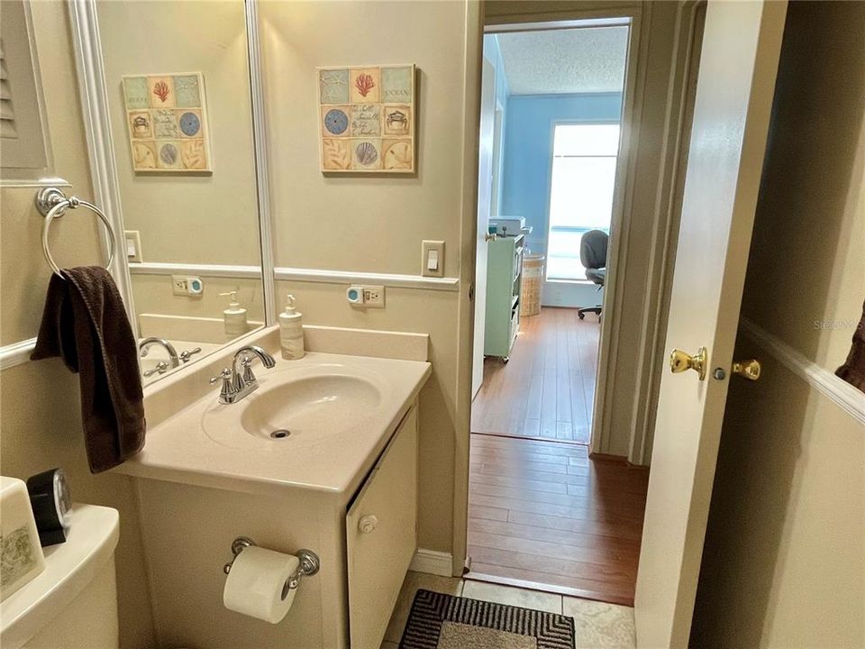 Guest Bath opens into hallway