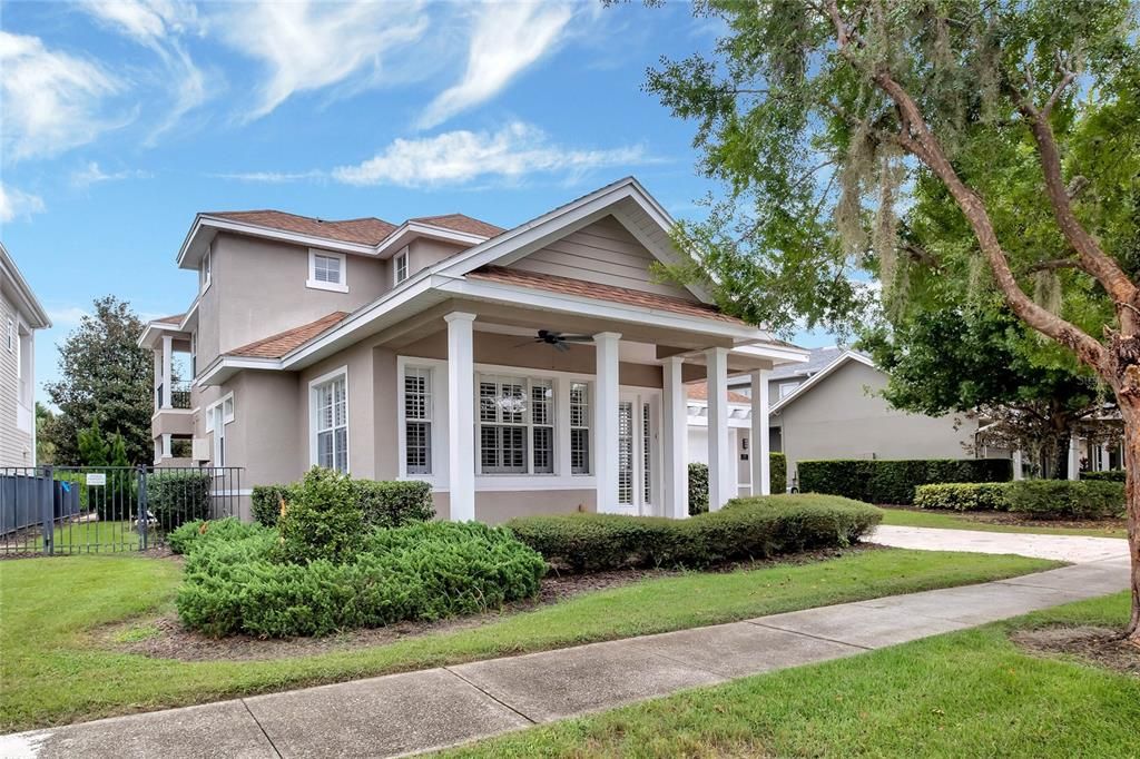 Active With Contract: $999,500 (4 beds, 3 baths, 3840 Square Feet)