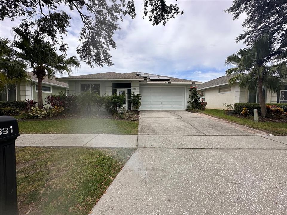 Recently Sold: $485,000 (4 beds, 3 baths, 1772 Square Feet)