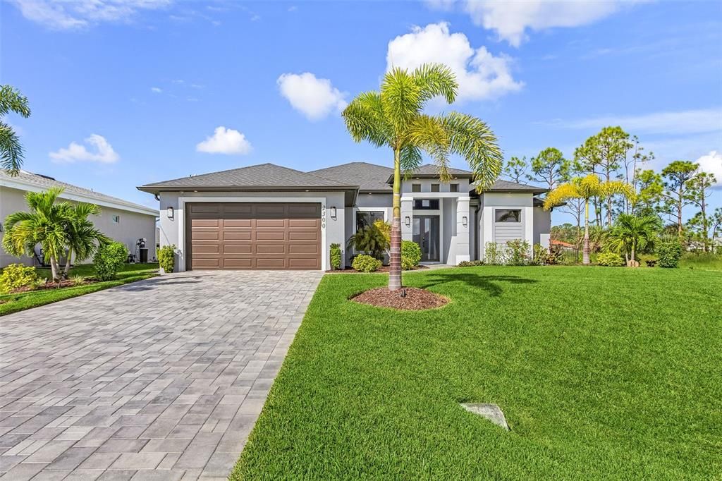 Recently Rented: $4,200 (3 beds, 2 baths, 1806 Square Feet)