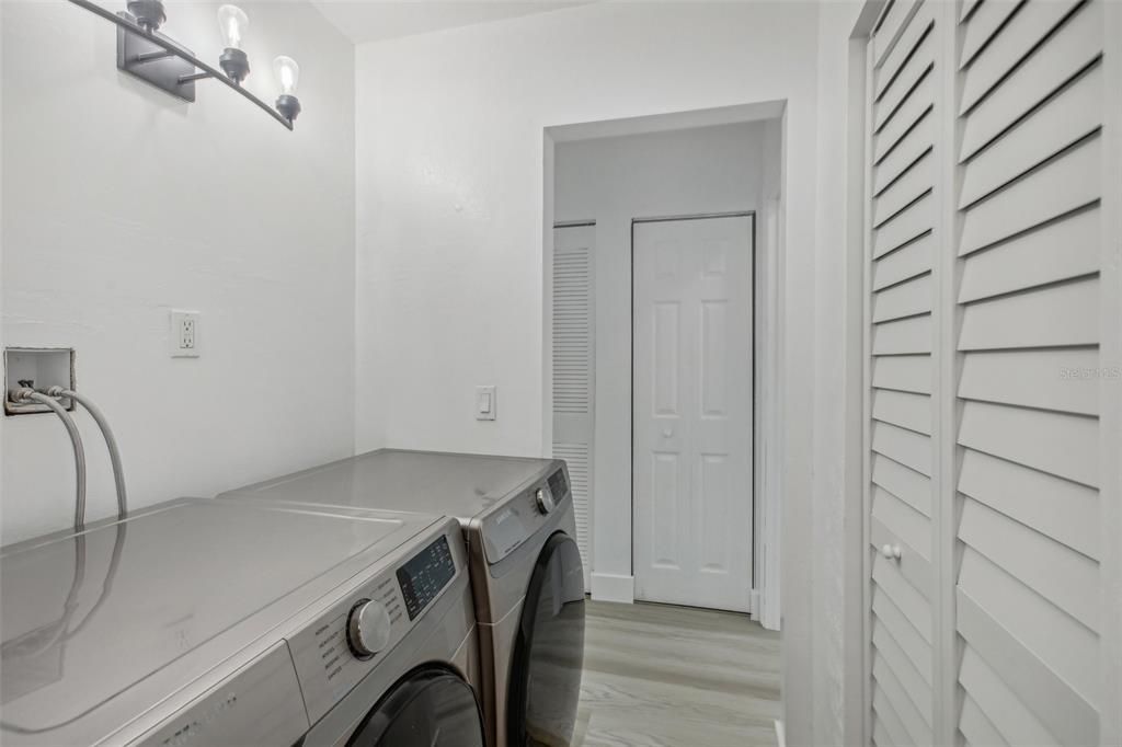 Active With Contract: $2,150 (4 beds, 2 baths, 1750 Square Feet)