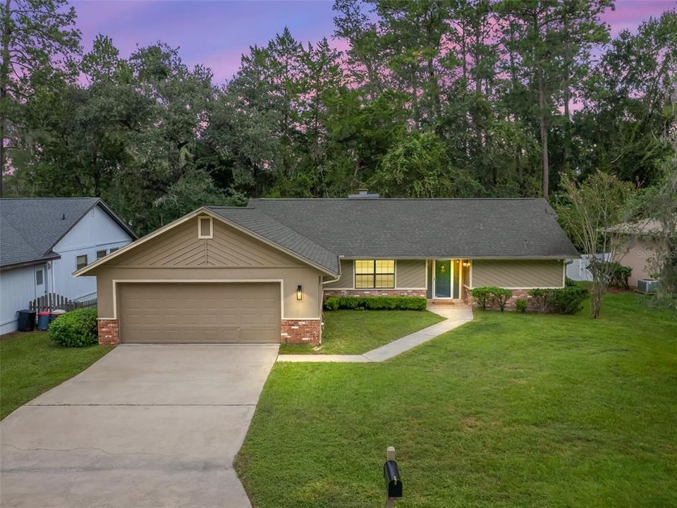 Recently Sold: $399,000 (3 beds, 2 baths, 1782 Square Feet)