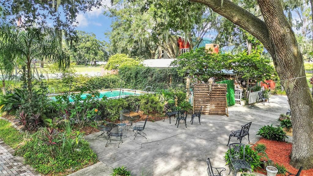 Recently Sold: $1,200,000 (5 beds, 5 baths, 4868 Square Feet)
