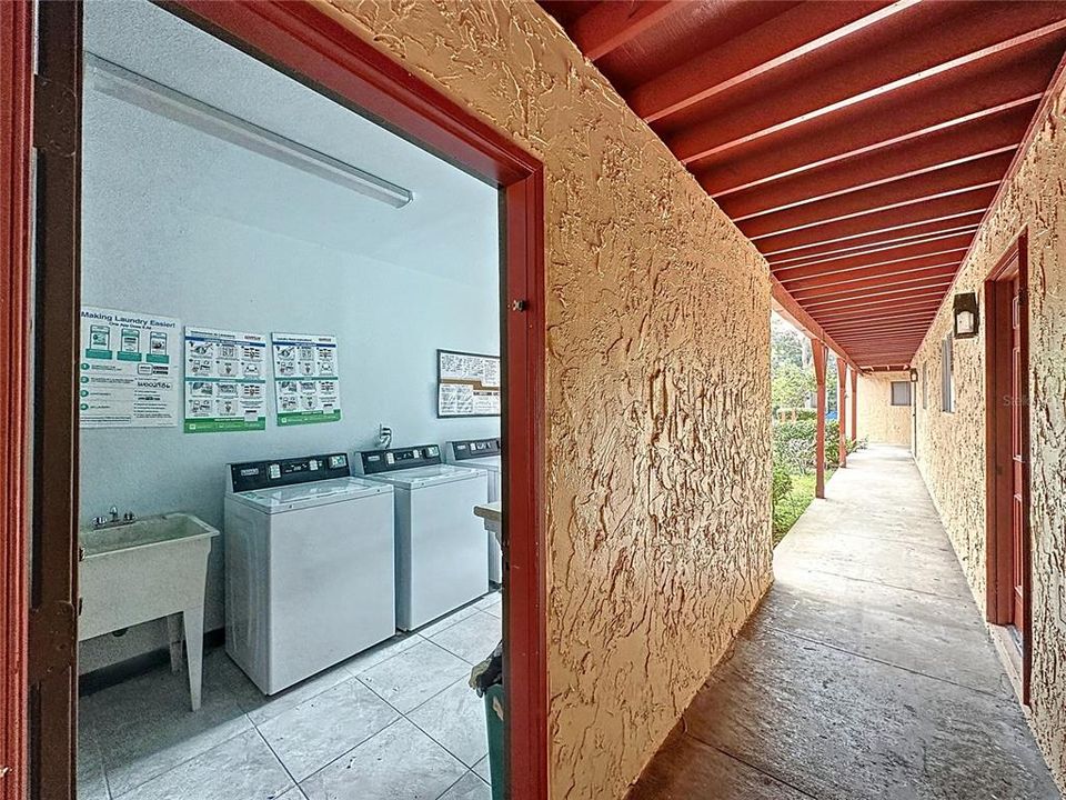 Vendido Recientemente: $127,000 (2 camas, 1 baños, 832 Pies cuadrados)