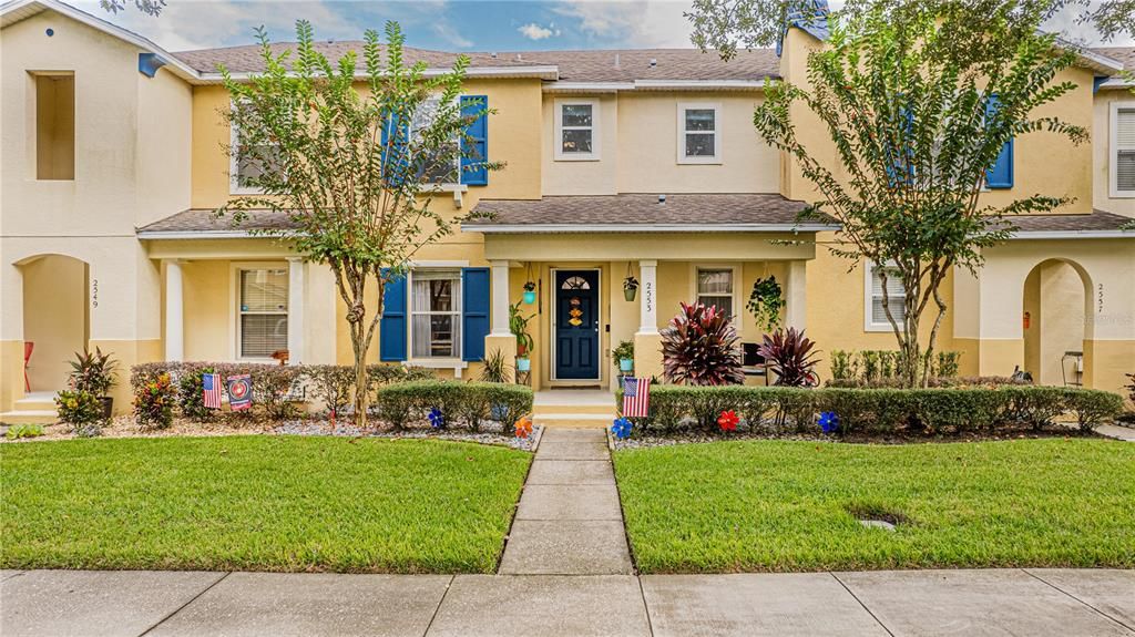 Recently Sold: $390,000 (2 beds, 2 baths, 1714 Square Feet)