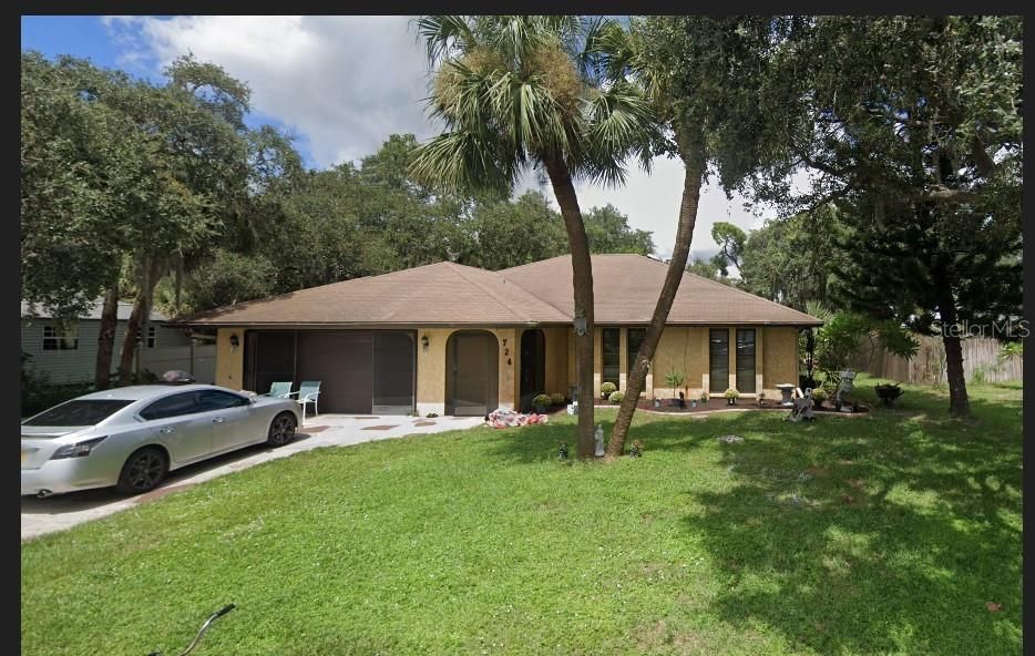 Recently Sold: $175,000 (3 beds, 2 baths, 1674 Square Feet)