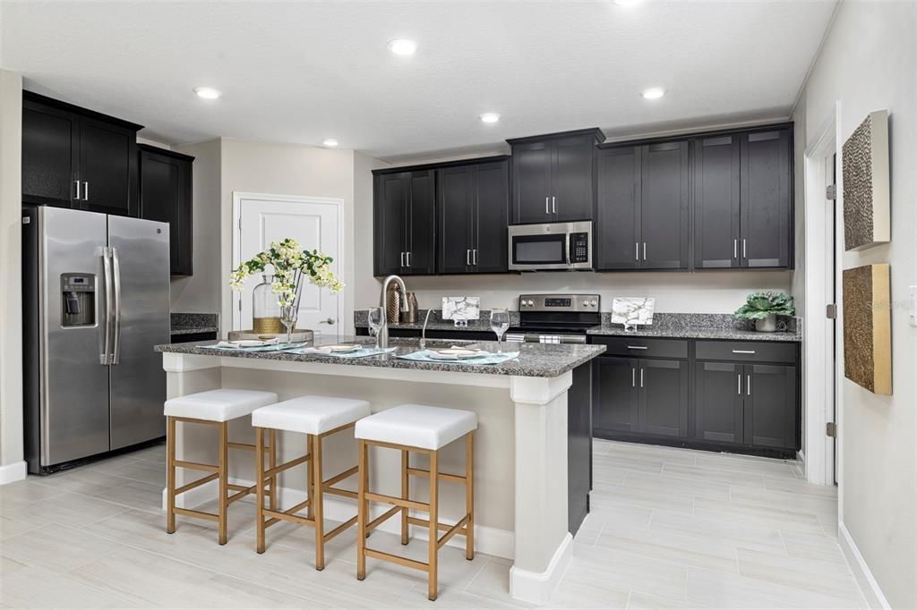 Recently Sold: $344,910 (2 beds, 2 baths, 1613 Square Feet)