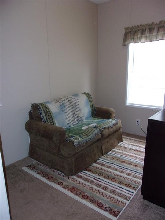 2nd guest room used as a sitting room