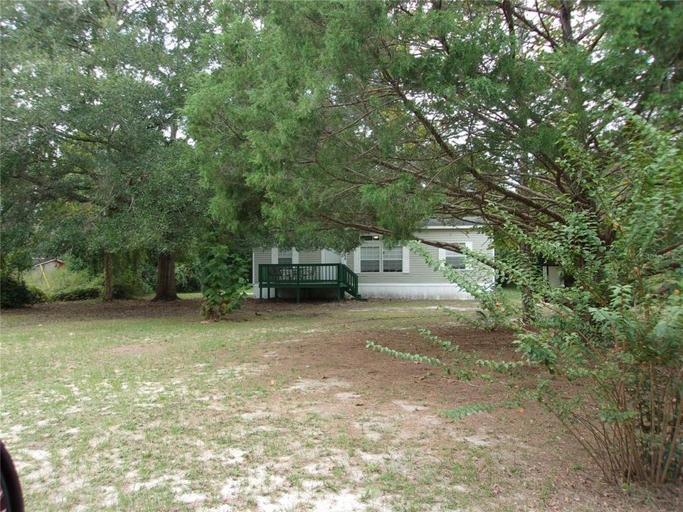 Recently Sold: $129,900 (3 beds, 2 baths, 1040 Square Feet)