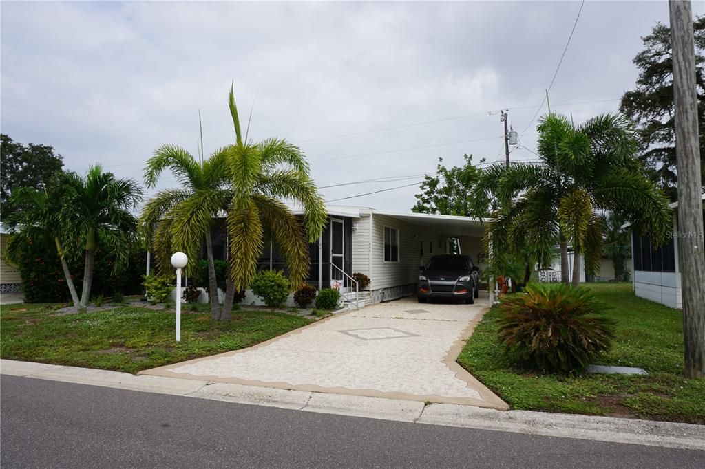 Недавно продано: $172,000 (2 спален, 2 ванн, 1032 Квадратных фут)