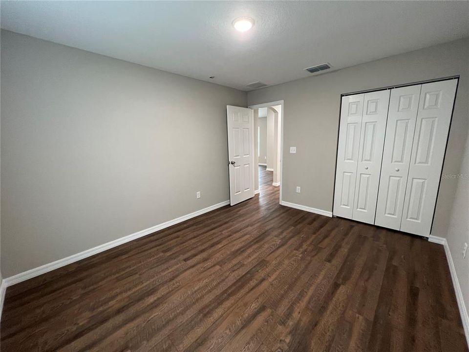 Recently Rented: $1,500 (3 beds, 2 baths, 1463 Square Feet)