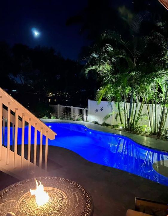 Vendido Recientemente: $1,649,900 (3 camas, 2 baños, 1624 Pies cuadrados)